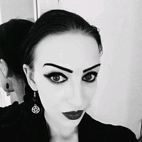 Chloe Corfield