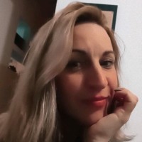 Lorena Falliere
