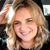 Jana Karabinos Fignarova