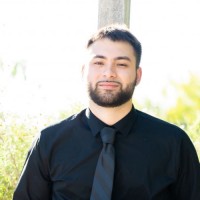 Alejandro Flores