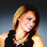 Suzanne Marks