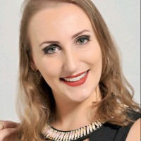 Elisângela Lorenzetti