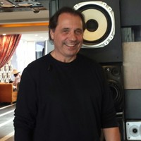 Steven Fox