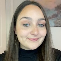 Elle Wade