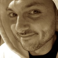 Mario Donà