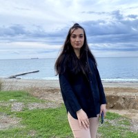 Emine Nur Bayar