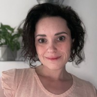 Ilona Holbová