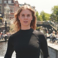 Anna Kraakman