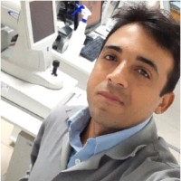 Adriano Gomes