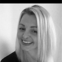 Mia Christine Kjær