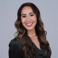Marisa Flores