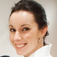 Suzanne Roche