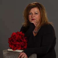 Sandra Wallace