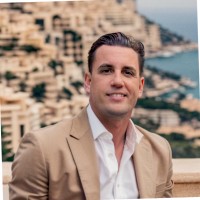 Christopher Santos
