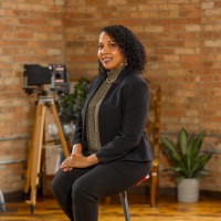 Stephanie Lloyd, Matd