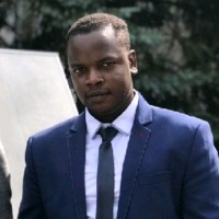Lloyd Mombe