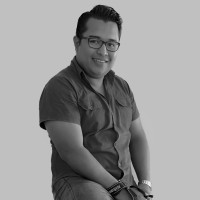 Nelson Flores Martínez