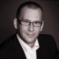 Dr. Peter Szepan