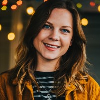 Erin Lynch