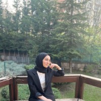 Esra Nur Öztürk
