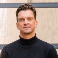 Niels Van Es
