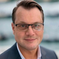 Dr. Marc Pauka