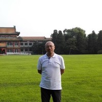 闫晓刚