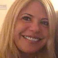 Anneliese Simoens