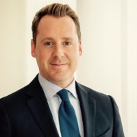 Stephen Brewer, Cfa