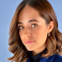 Viórica Hernandez