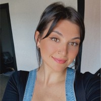 Jasmine Obren