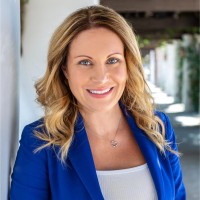 Lynette Van Dyk
