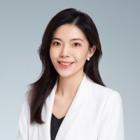 Lucienne Guo