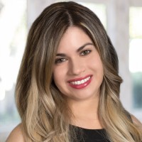 Jannelle Flores, Rene