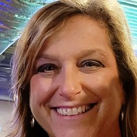 Laura Davis