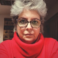 Julia Adriana R.
