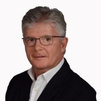 Michael Schlueter