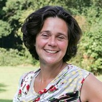 Nanette Popta Van