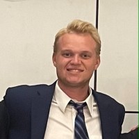 Carson Lee