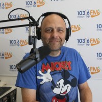 Yoni Lavi