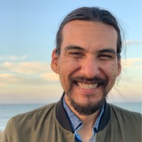 Robert Lira
