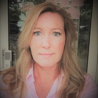 Linda Kärrholt Holmström