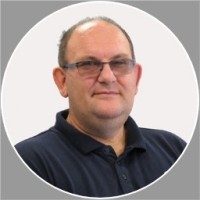 Simon Hayes