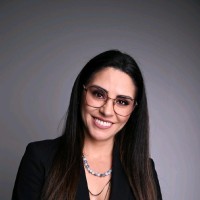 Larissa De Agostini