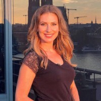 Yvonne Dumont