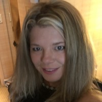 Shelly Rosten