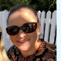 Renae Davies