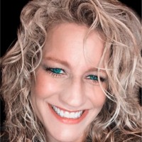 Carol Lay