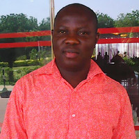Tunde Omolehin
