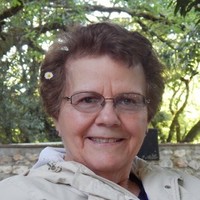 Theresa Leach